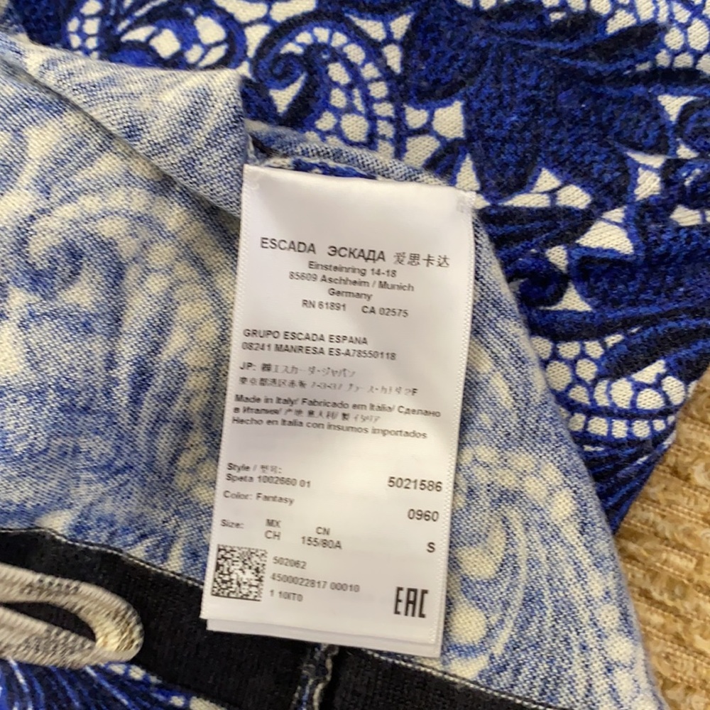 ESCADA Top from Neiman Marcus - Picture 5 of 9